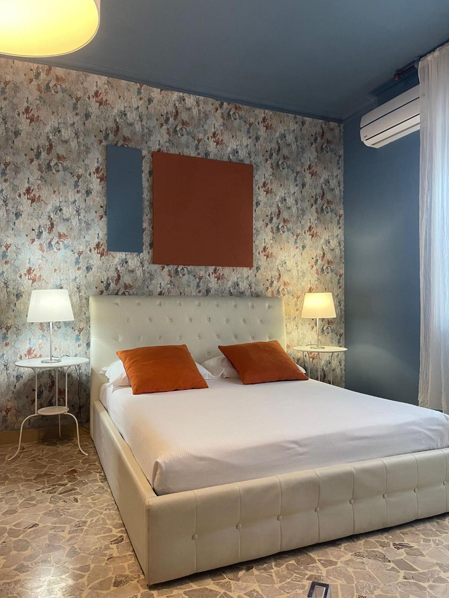 Central Suite Bed&Breakfast Bologna Exterior photo